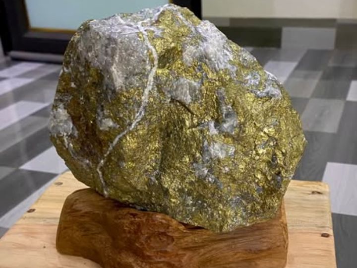 Da-pyrite-hop-menh-gi-langdamynghenonnuoc-1